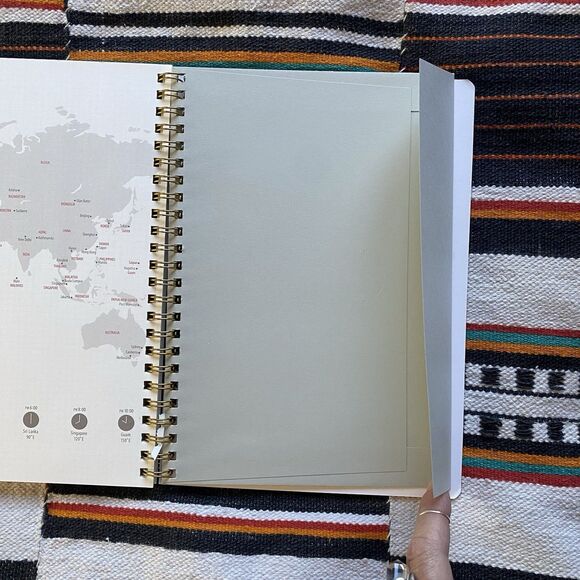 Paperian Brilliant Undated Weekly/Monthly Planner. Never Used. Spiral Bound. - Picture 6 of 8